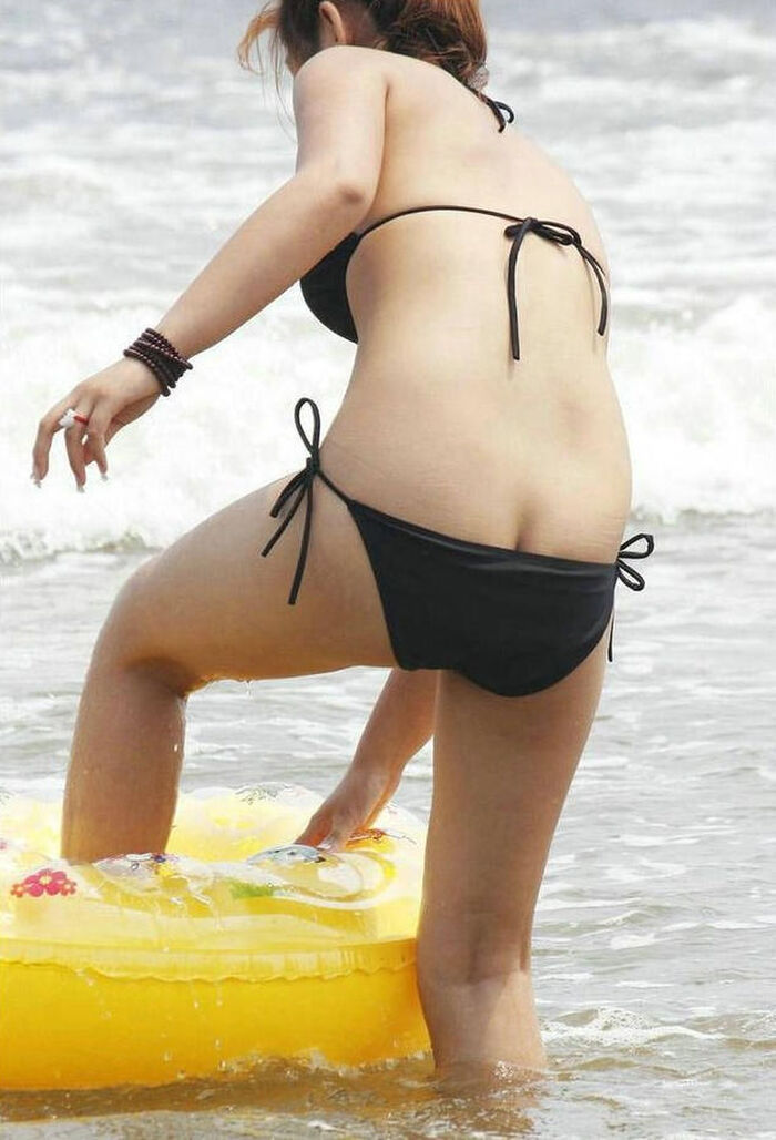 Swimsuit butt image 100 summer ass shots in a row 88th image