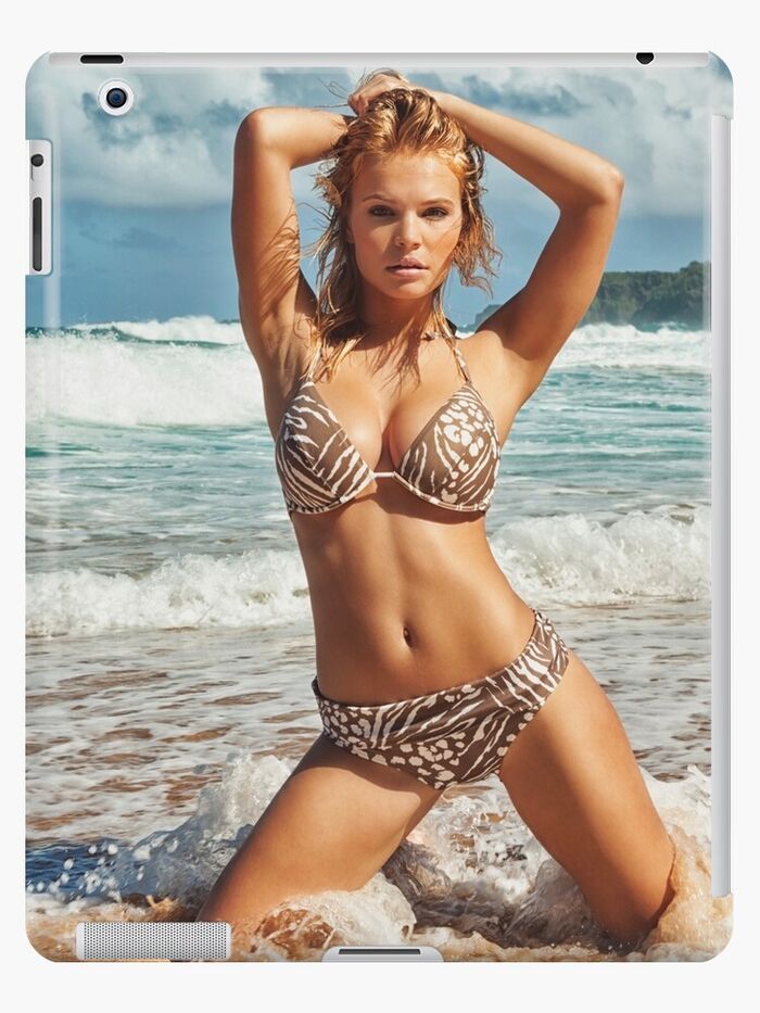 【3D】40 erotic images of beautiful foreigners exposing their bodies in outstanding style on the beach Model Bikini 29th image