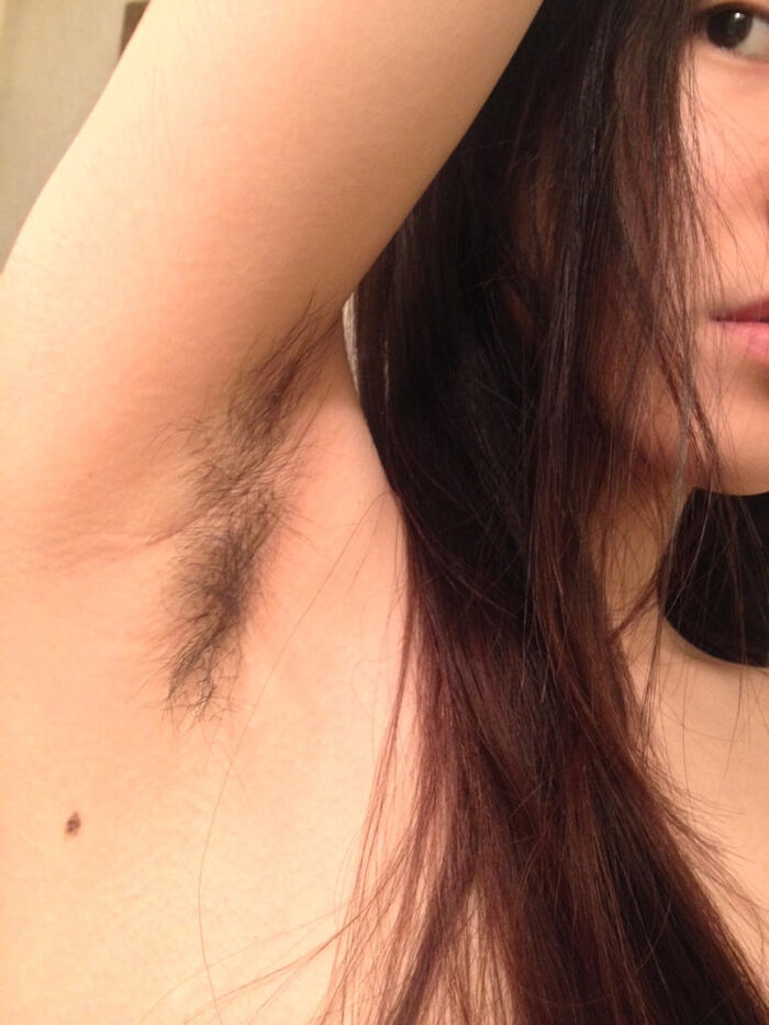 美女のワキ毛にギャップ萌えするエロ画像 14th image