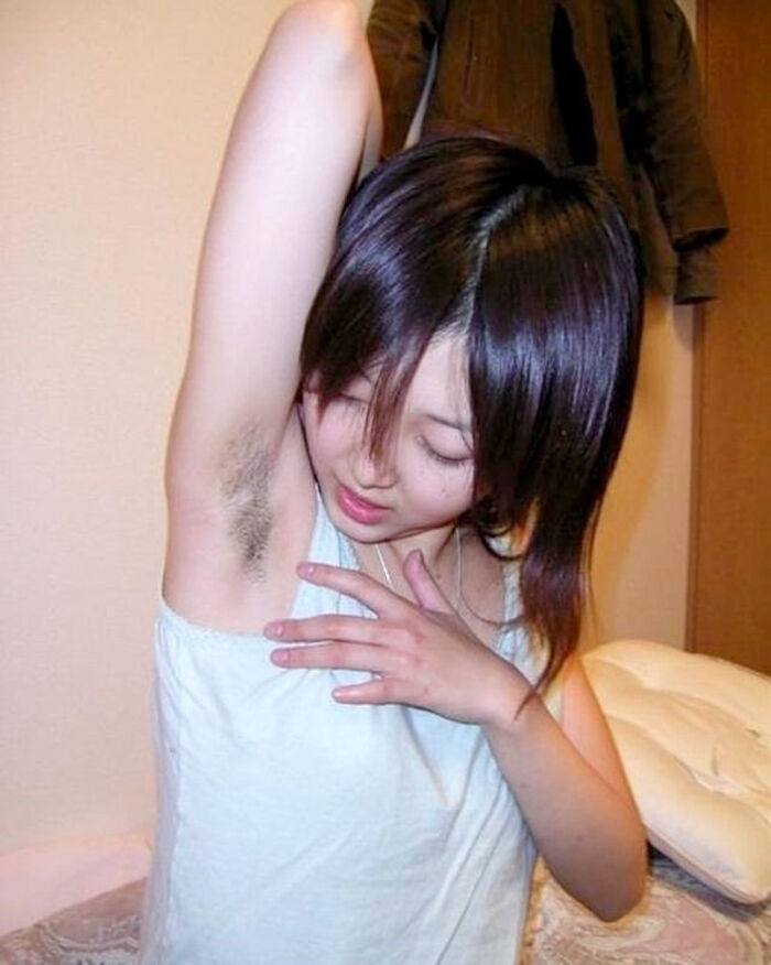 美女のワキ毛にギャップ萌えするエロ画像 36th image