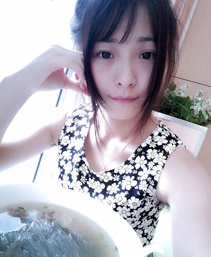 美女のワキ毛にギャップ萌えするエロ画像 69th image