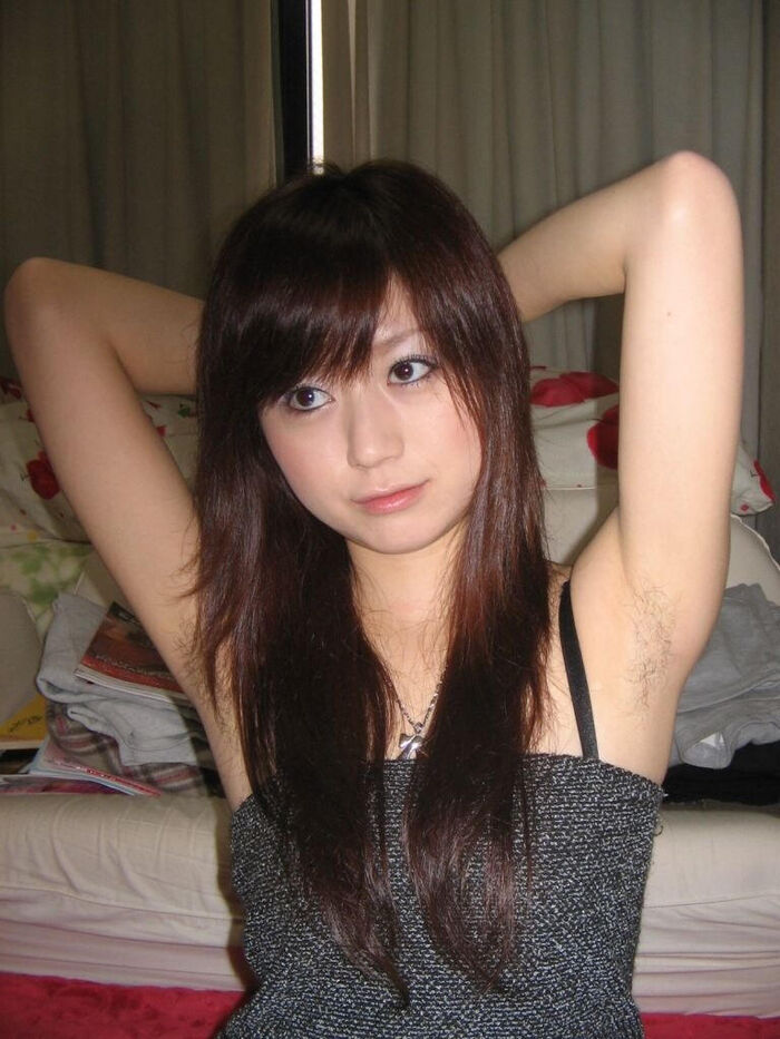 美女のワキ毛にギャップ萌えするエロ画像 8th image