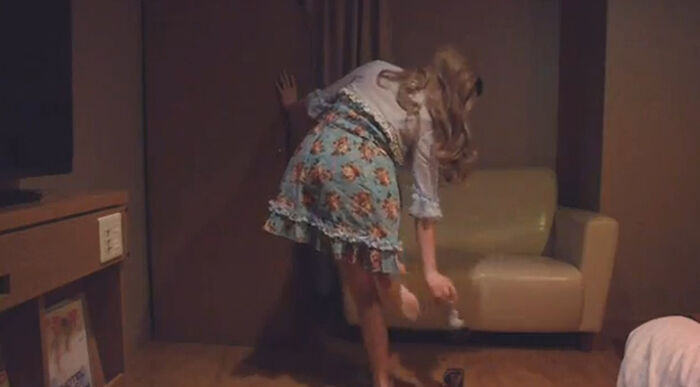 College girl pantyhose pantyhose off panty shot video 4th image