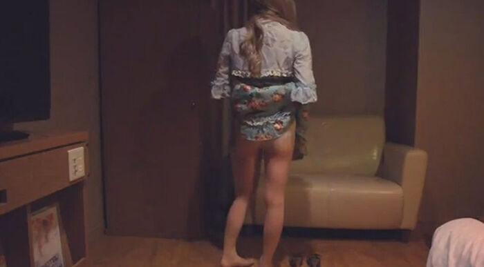 College girl pantyhose pantyhose off panty shot video 9th image