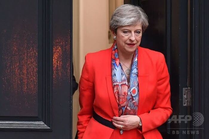 Image: Britain's new prime minister gets 'big breasts' 8th image