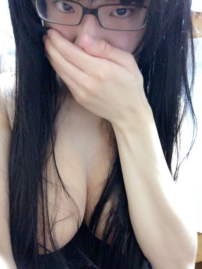 Selfie image of a girl with glasses 48th image
