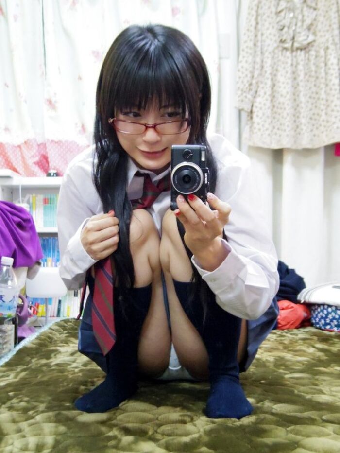 Selfie image of a girl with glasses 89th image