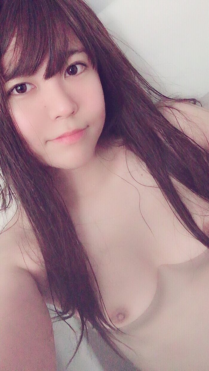 Nude Selfie Naked Erotic Sketch Roundup 48th image