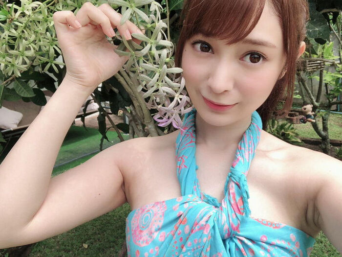 Rika Narimiya Half-AV actress image with thinning hair 7th image