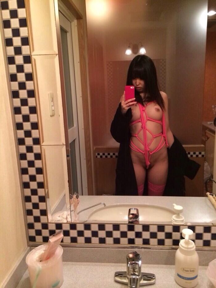 Selfie selfie selfie image of bondage girl 68th image