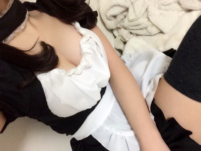 Erotic images that you can't stop taking cosplay selfies 13th image
