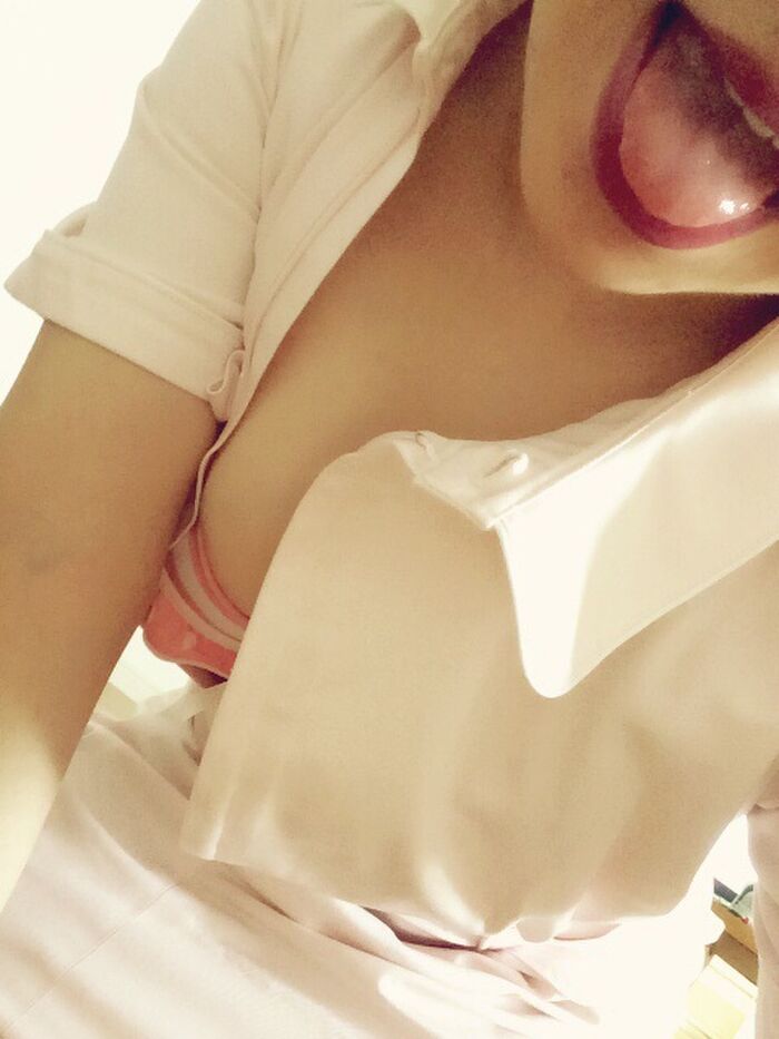 Erotic images that you can't stop taking cosplay selfies 25th image