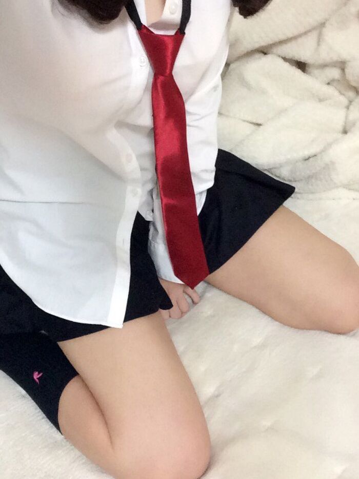 Erotic images that you can't stop taking cosplay selfies 73th image