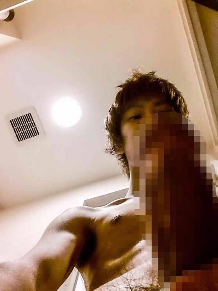 Erotic images of men taking selfies with raw cocks 21th image