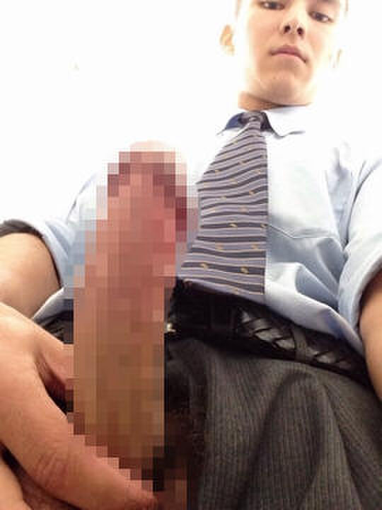 Erotic images of men taking selfies with raw cocks 6th image