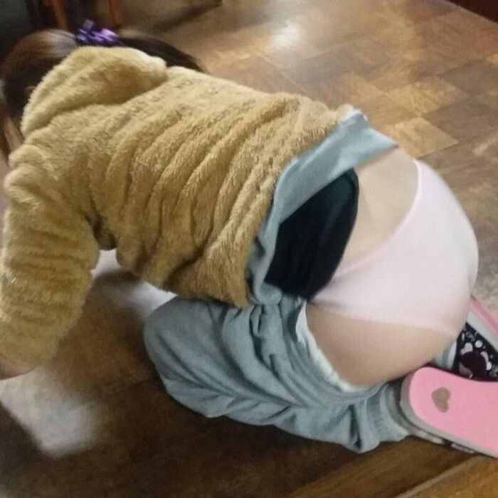 Summary of images of amateur girls in room clothes 62th image