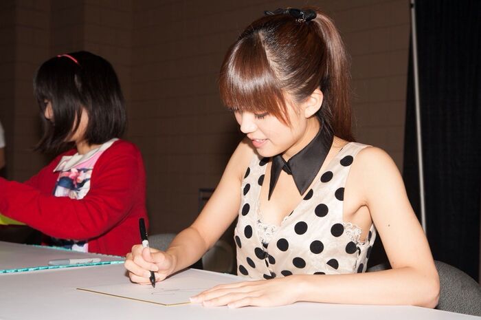 Suzu Mimori The whippy thighs of this photo book are feces 26th image