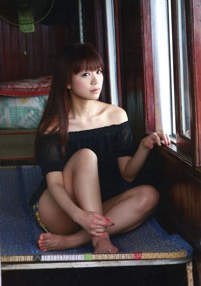 Suzu Mimori The whippy thighs of this photo book are feces 9th image