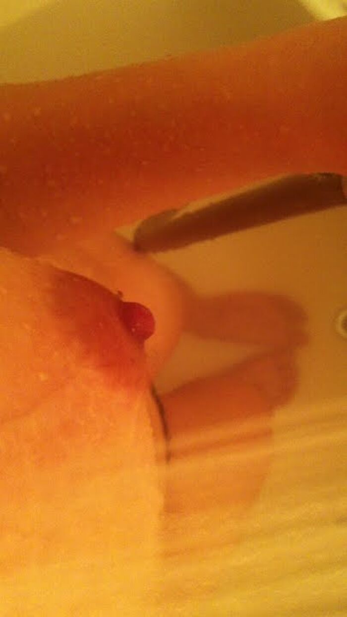 Erotic images of selfie shower time 24th image