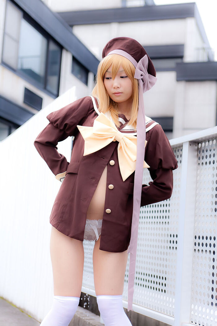 layer erotic image of peeing in cosplay 100th image