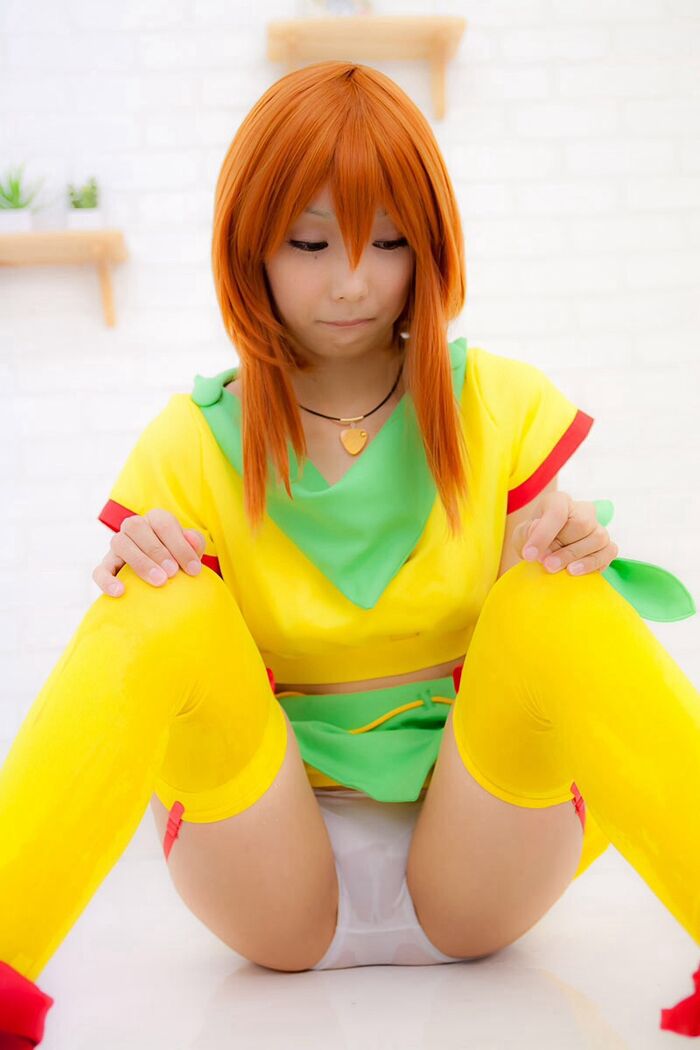 layer erotic image of peeing in cosplay 90th image