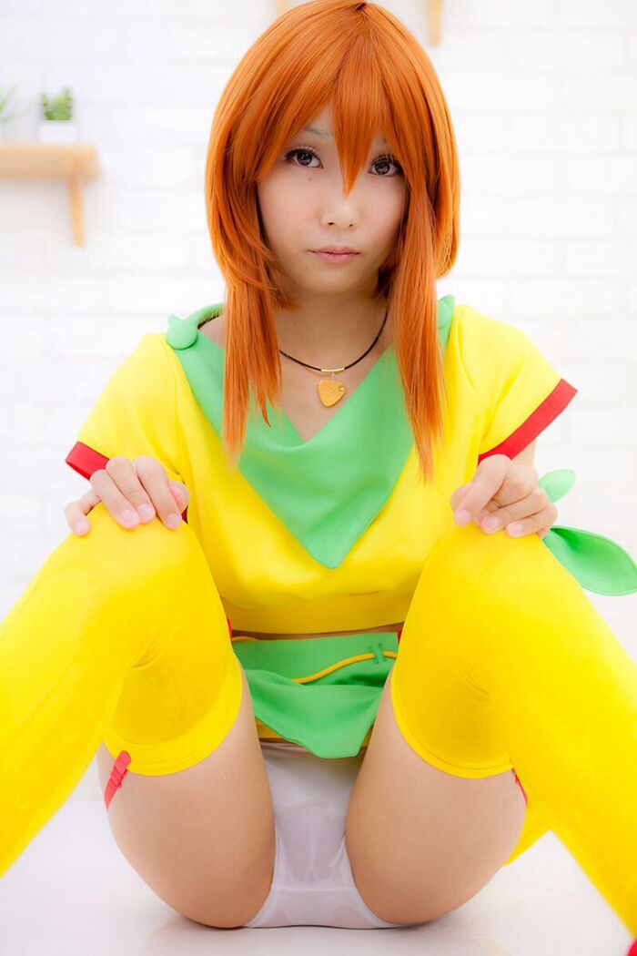 layer erotic image of peeing in cosplay 92th image