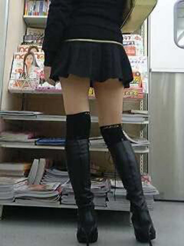 City shooting! JD's thigh image that makes you want to touch it 8th image