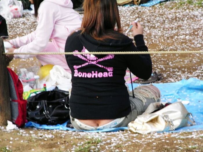 【Tertiary image】The cherry blossom viewing panchira image is too amazing 16th image