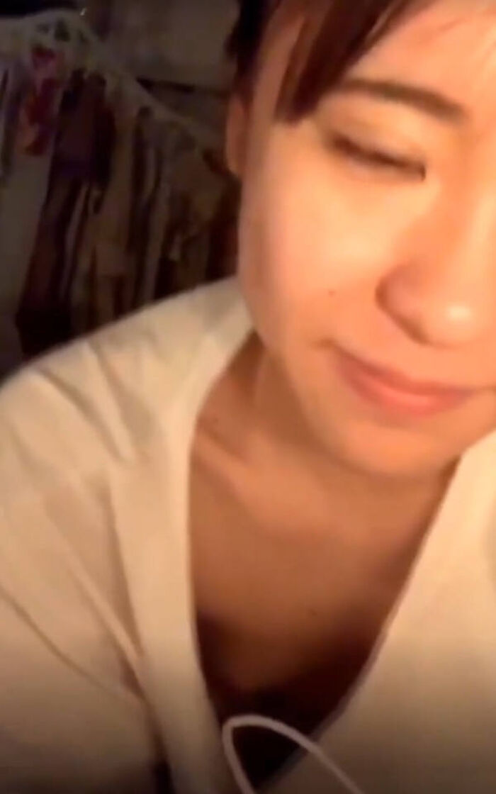 Erotic images of cute beautiful streamers 27th image
