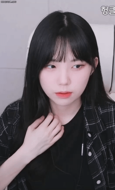 트위치스트리머 우정잉 댄스 움짤 모음2 10th image