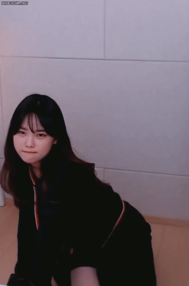 트위치스트리머 우정잉 댄스 움짤 모음2 14th image