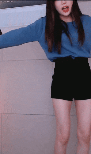 트위치스트리머 우정잉 댄스 움짤 모음2 5th image