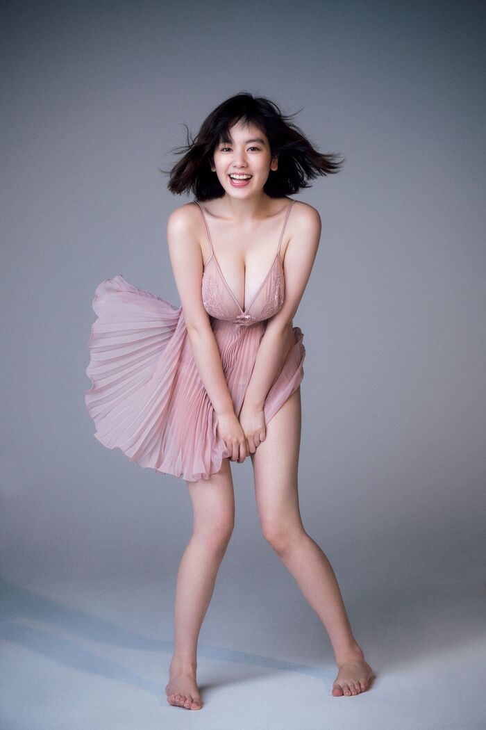 【画像】筧美和子ちゃん、ノーパンノーブラになってしまう 19th image