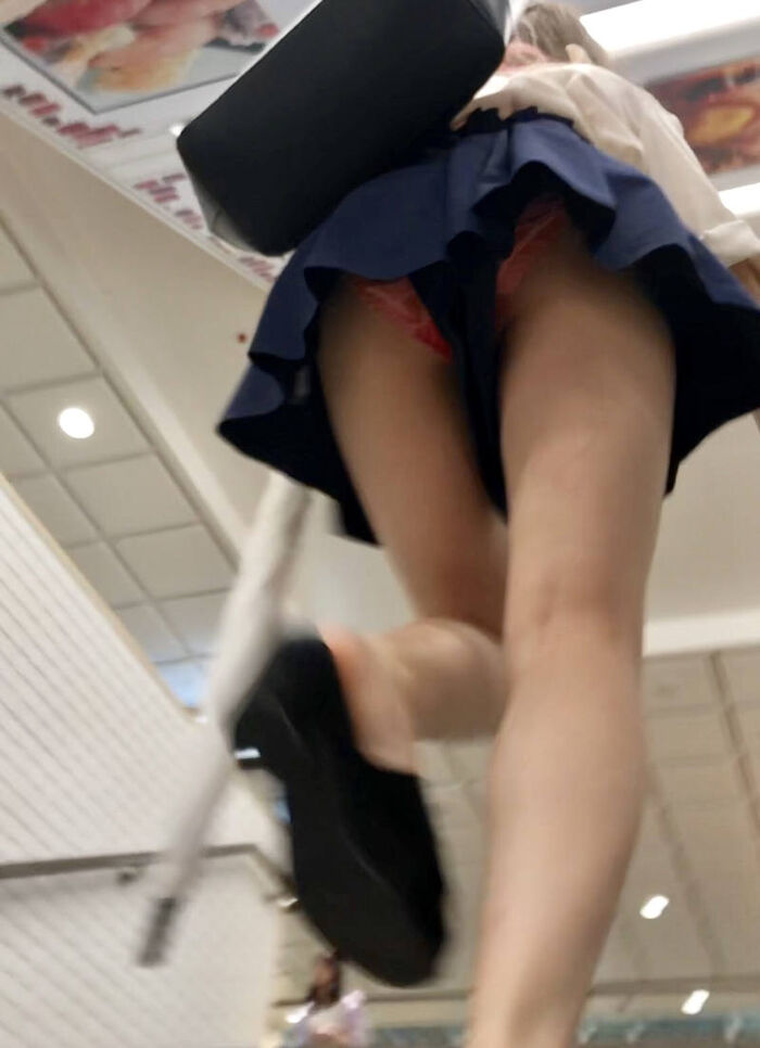 Panty shot erotic image of culotte skirt 37th image