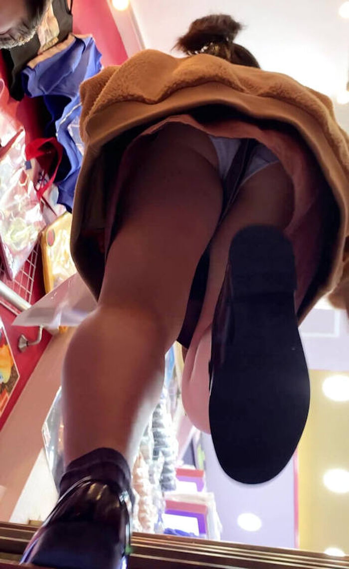 Panty shot erotic image of culotte skirt 43th image