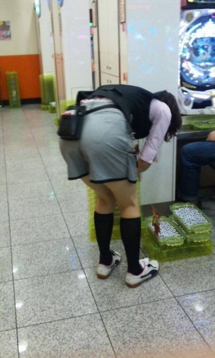Working Woman's Sheer Ass Erotic Image 21th image