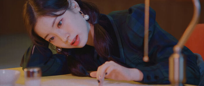 [Image] Korean idol, too ecchi w 5th image