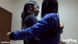 [Video] A girl gets drunk and has a rich lesbian kiss with her female friend