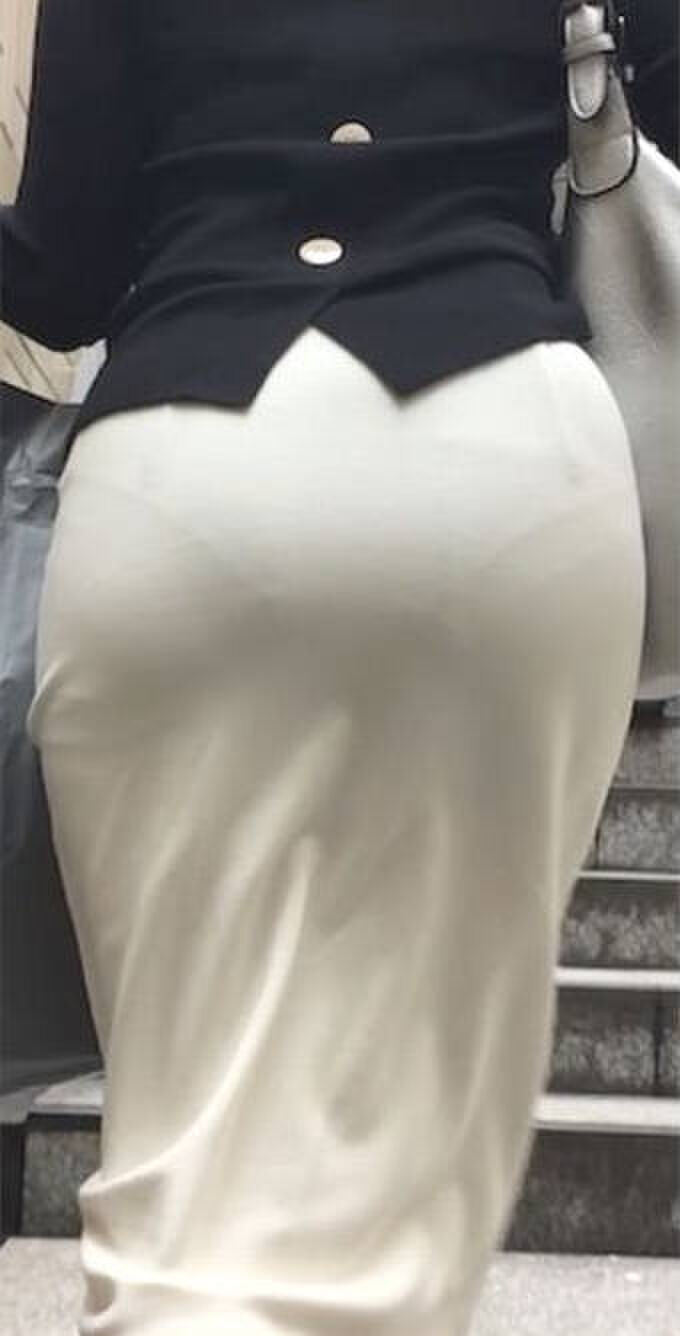 Erotic image of the buttocks with the panty line visible 12th image