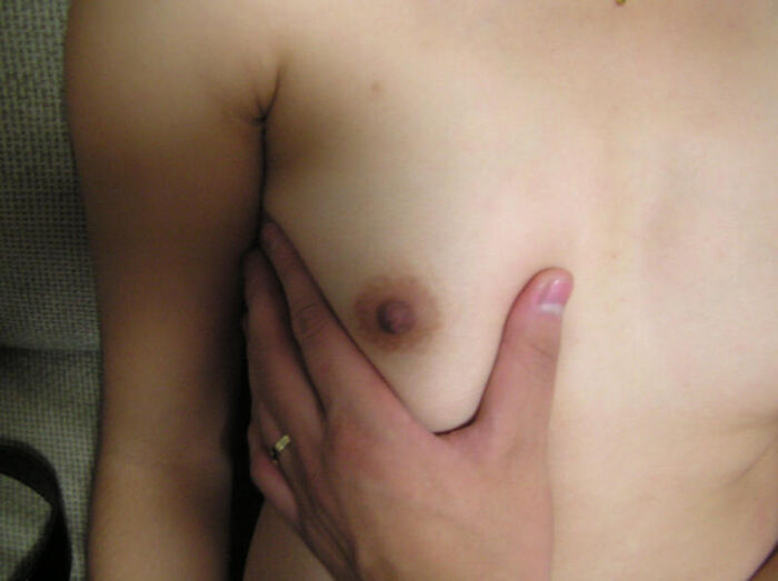 乳揉み接写撮りのエロ画像 36th image