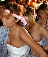 A naughty happening that raises a man's tension! A lucky porori erotic image that inadvertently showed her nipples