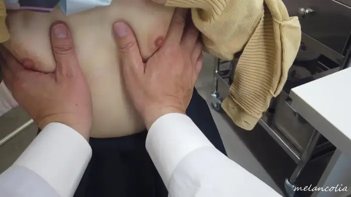 [eros1669 screening voyeur] JK with erotic large areolas and pink nipples that are relentlessly rubbed with white small at the examination 24th image