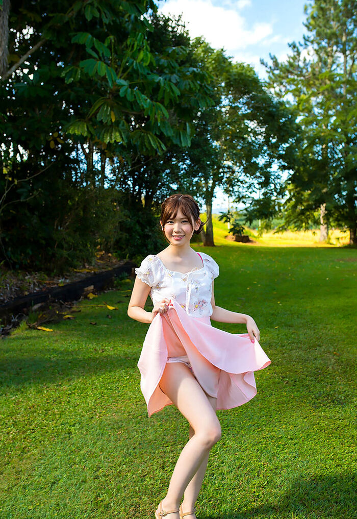 Erotic images of Tsumugi Akari and Hina Kojima alike AV actresses 100th image