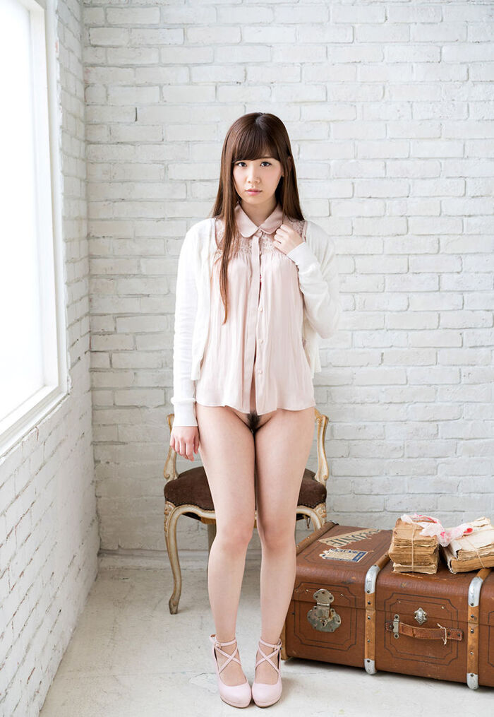Erotic images of Tsumugi Akari and Hina Kojima alike AV actresses 11th image