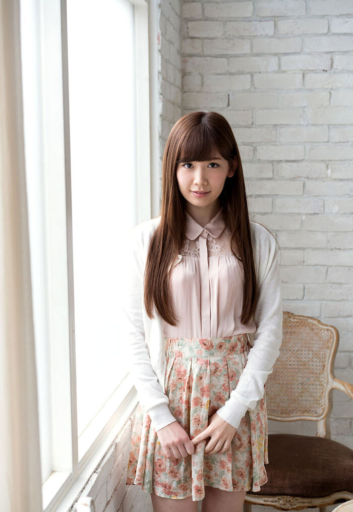 Erotic images of Tsumugi Akari and Hina Kojima alike AV actresses 2th image