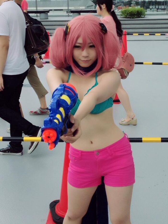 - Full of lascivious! Image of a cosplayer showing off a crazy cosplay at the Comiket venue 15th image