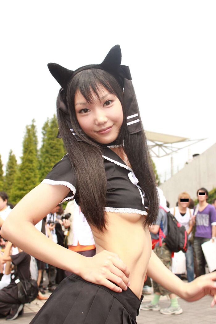 - Full of lascivious! Image of a cosplayer showing off a crazy cosplay at the Comiket venue 2th image