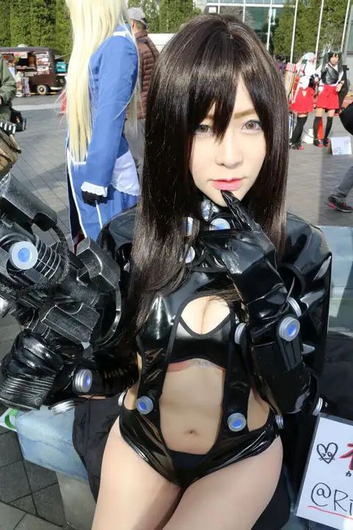 - Full of lascivious! Image of a cosplayer showing off a crazy cosplay at the Comiket venue 3th image