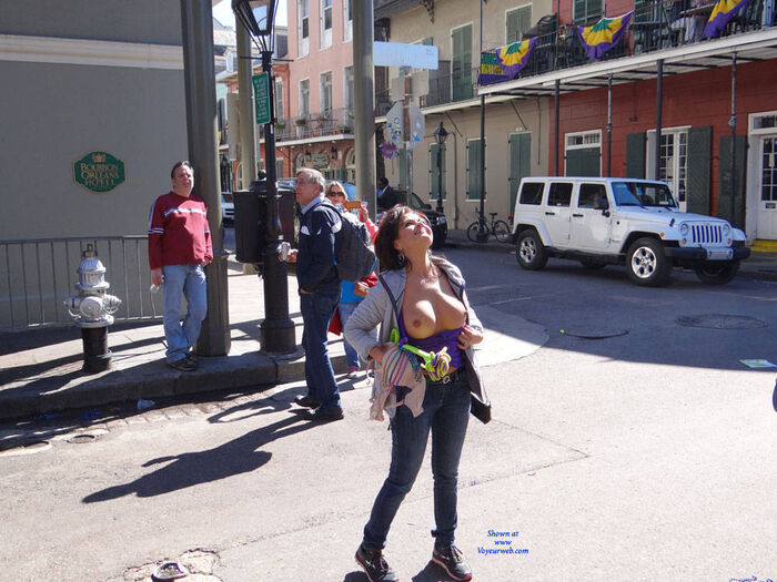 Overseas, girls with are walking everywhere! Gal image of taken in the city 13th image