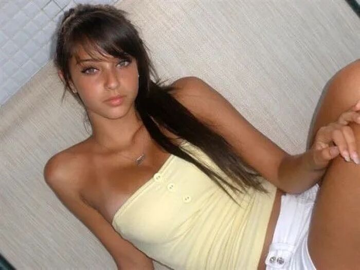 [Image] A tanned white beauty called a beautiful existence wwww 36th image